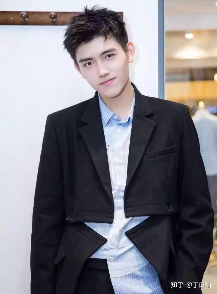 陈飞宇爆料再度升级视频,揭秘娱乐圈幕后真相  第2张